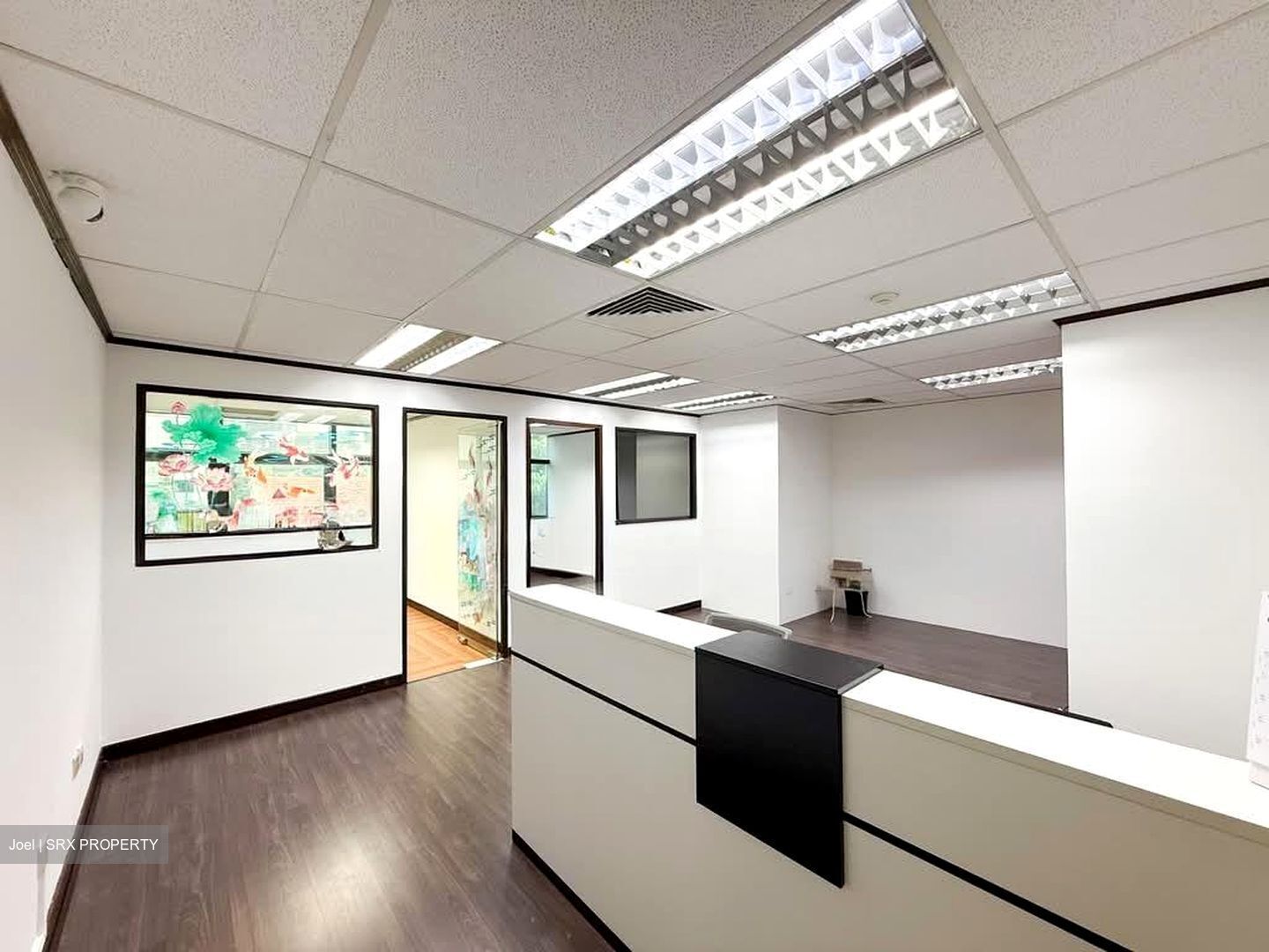 Sims Avenue Centre (D14), Retail #570947361